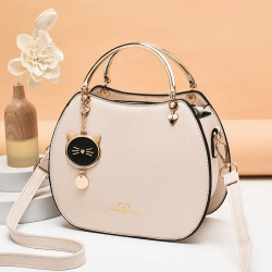 cat pendant single shoulder handbag-Beige